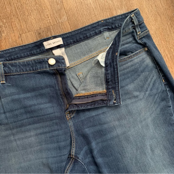 Lane Bryant Mid Rise Girlfriend Crop Jeans Size 24 - Picture 3 of 7